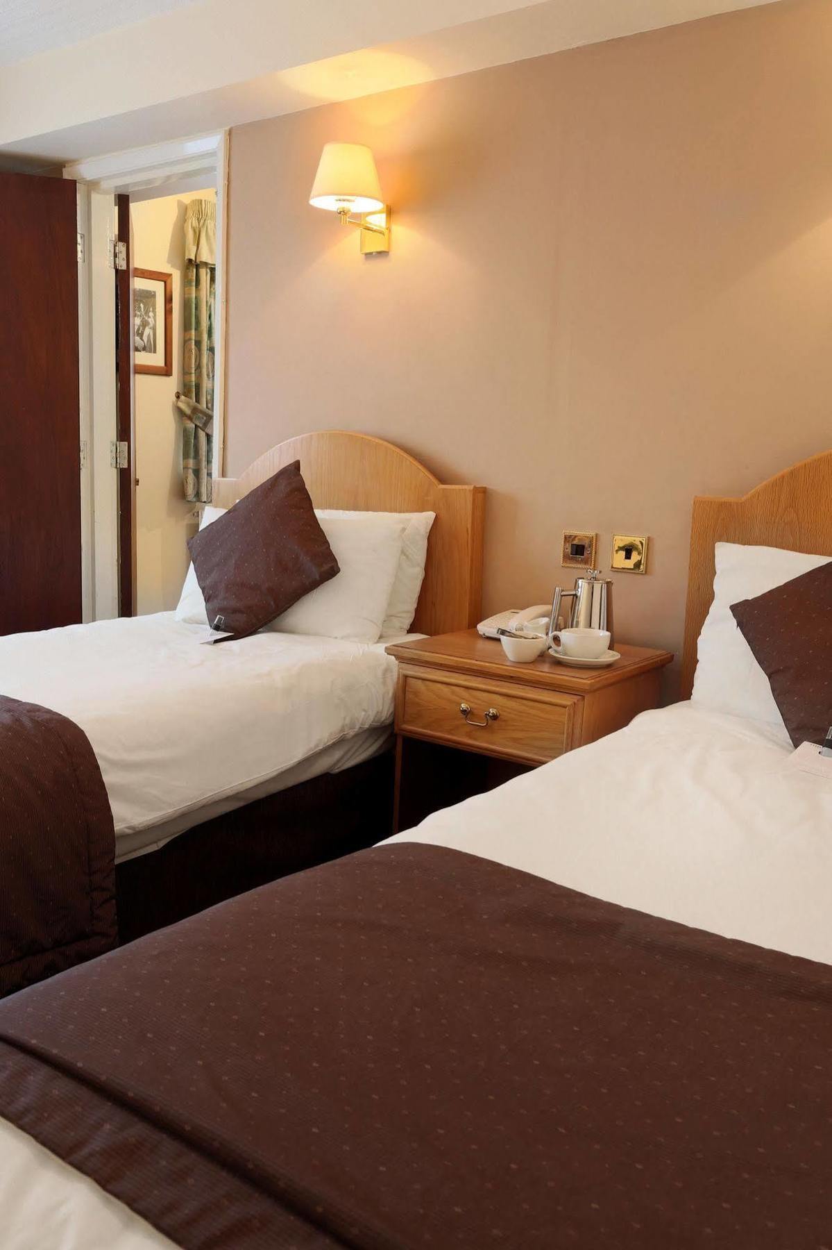 Bury Ramsbottom Old Mill Hotel And Leisure Club Buitenkant foto