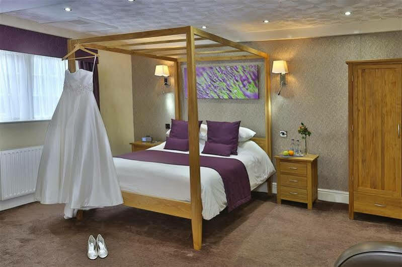 Bury Ramsbottom Old Mill Hotel And Leisure Club Buitenkant foto
