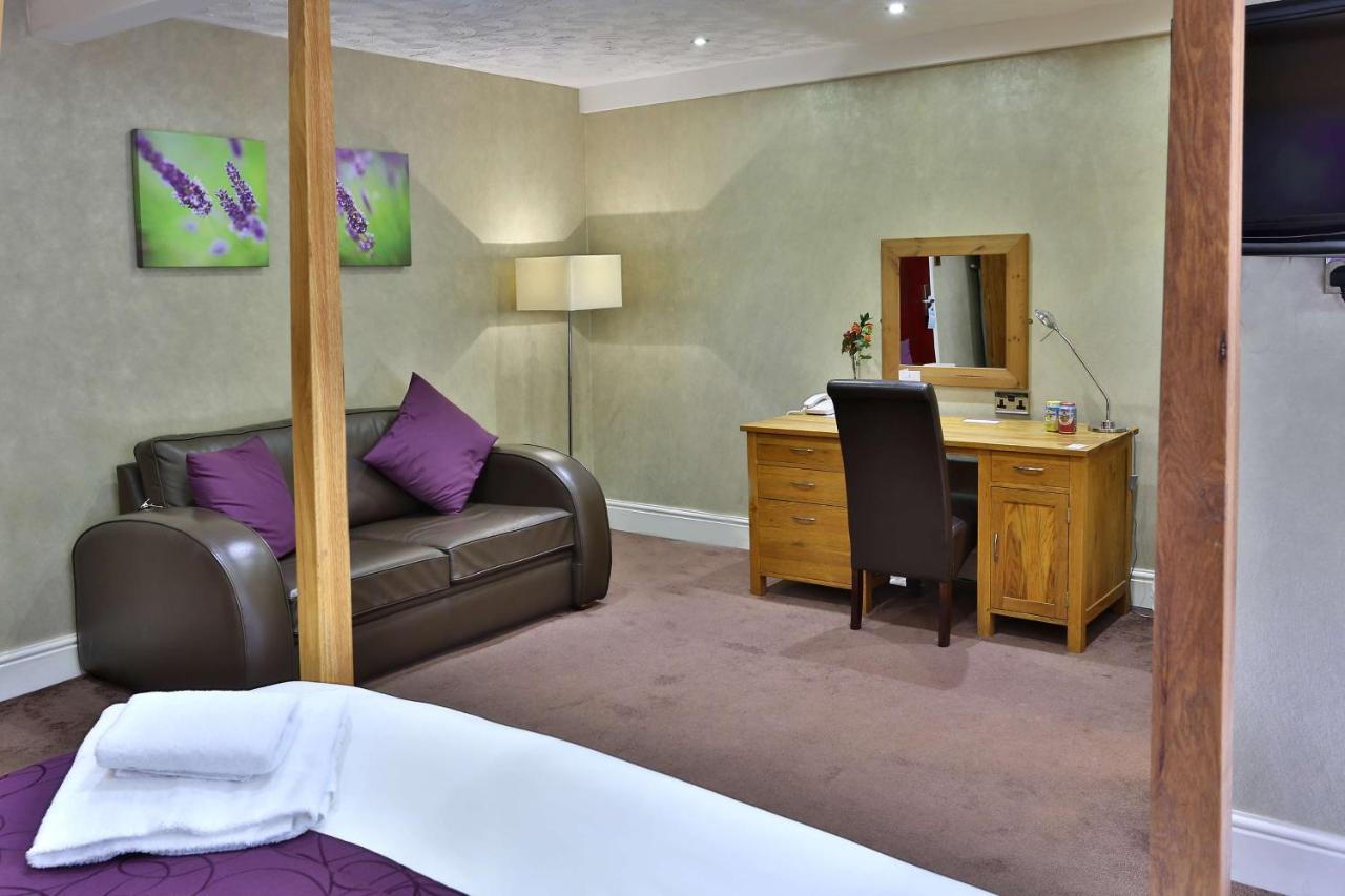 Bury Ramsbottom Old Mill Hotel And Leisure Club Buitenkant foto